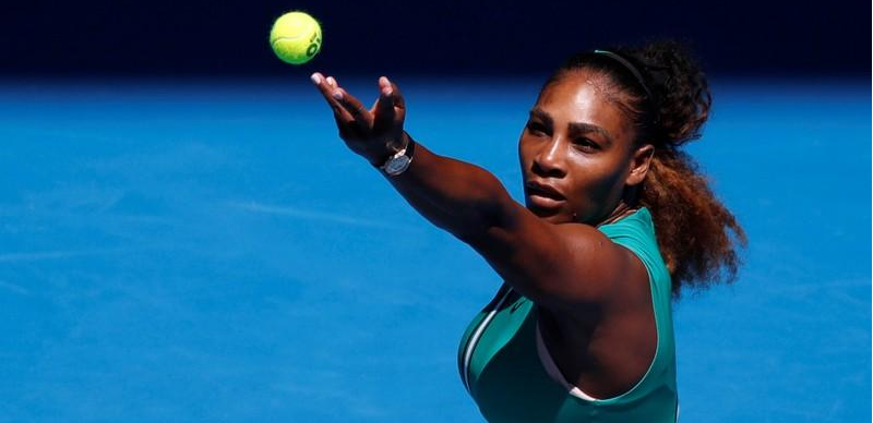 Serena Williams wins first match since Wimbledon final, Osaka advances